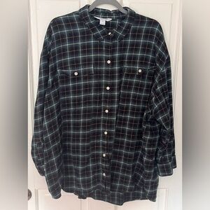Old Navy The Boyfriend Shirt